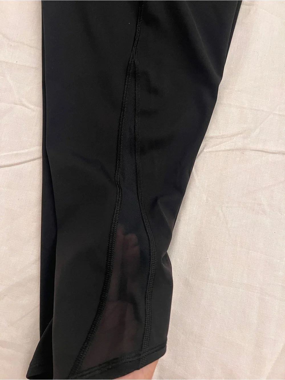 2 Lululemon Women's High-Waist Black Active Capri Leggings size 8